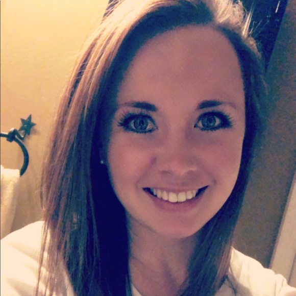 Meet your Posher, Samantha - Picture 1 of 1